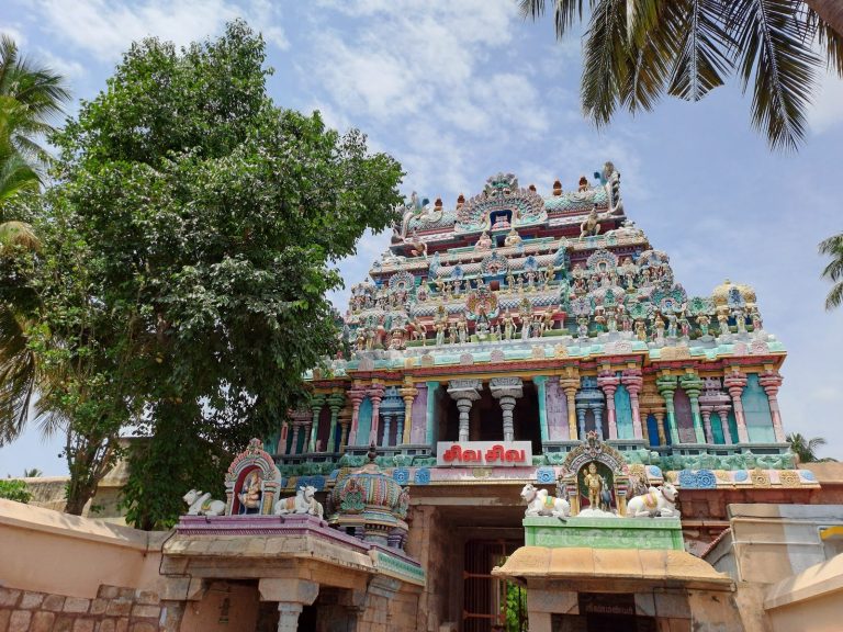 Visiting Jambukeswarar Temple in Tiruchirappalli