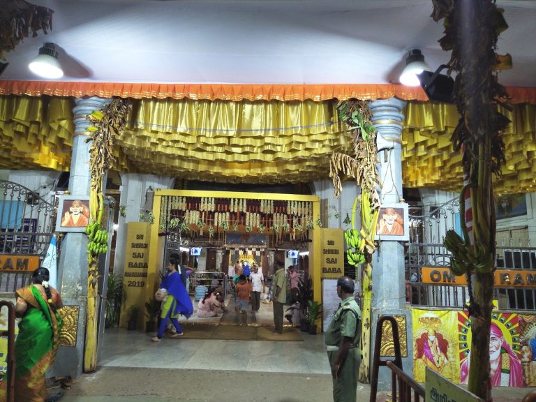 Visiting the Sai Baba Temple Mylapore in Chennai